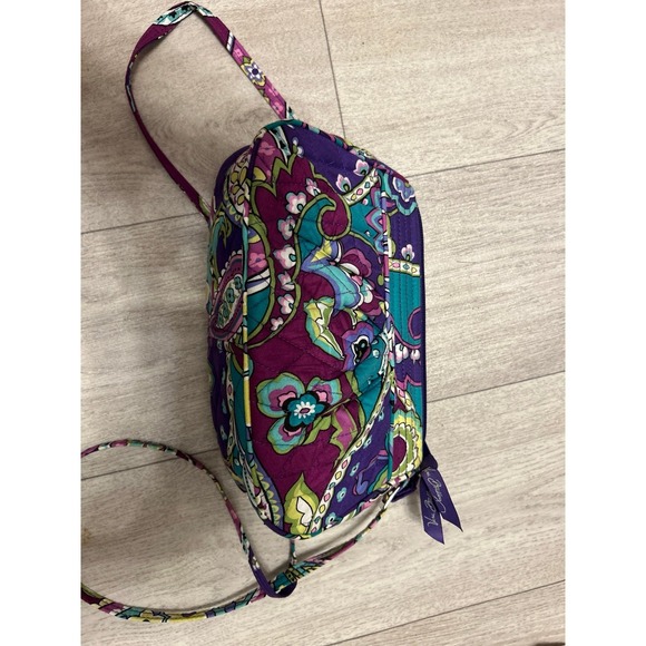Vera Bradley Handbags - Vera Bradley purse